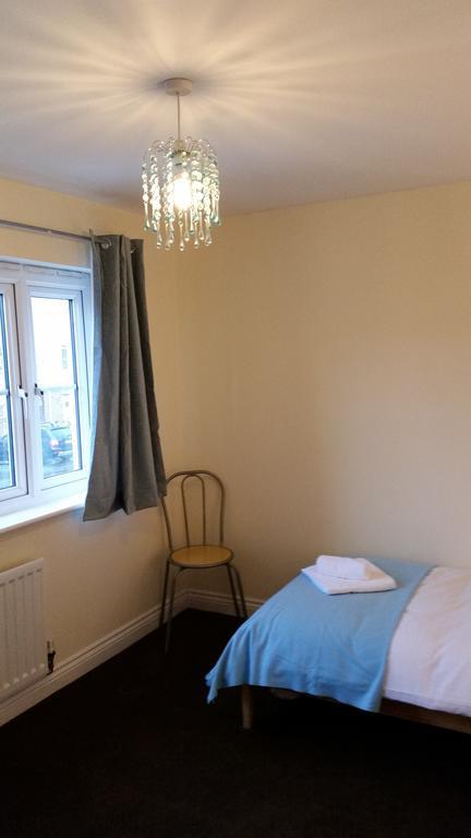 Livingston Ideal Commuter House Esterno foto